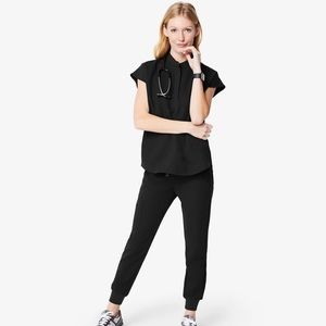 FIGS SET (ZAMORA JOGGERS + RAFAELA TOP)